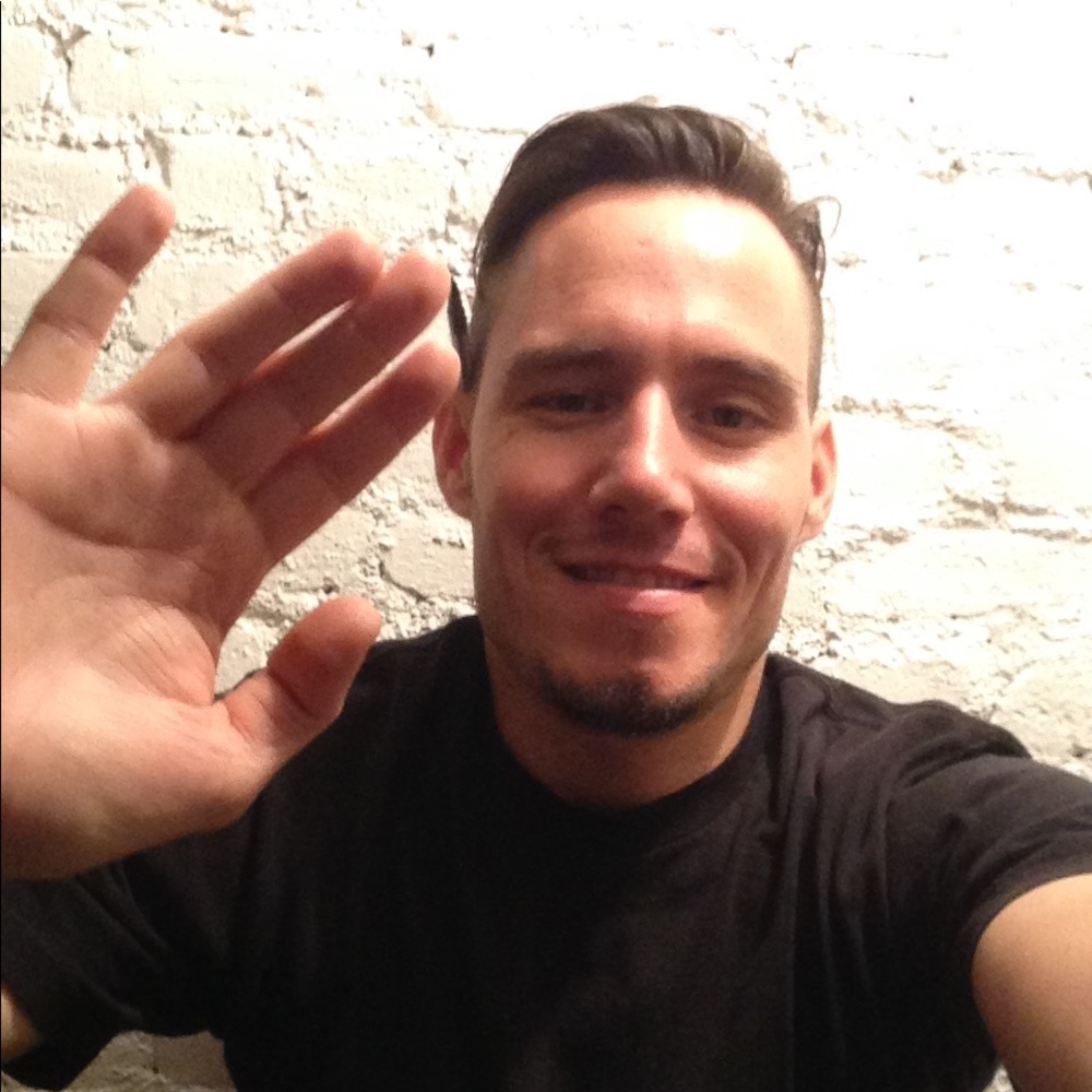 Meet your Posher, Dashiel